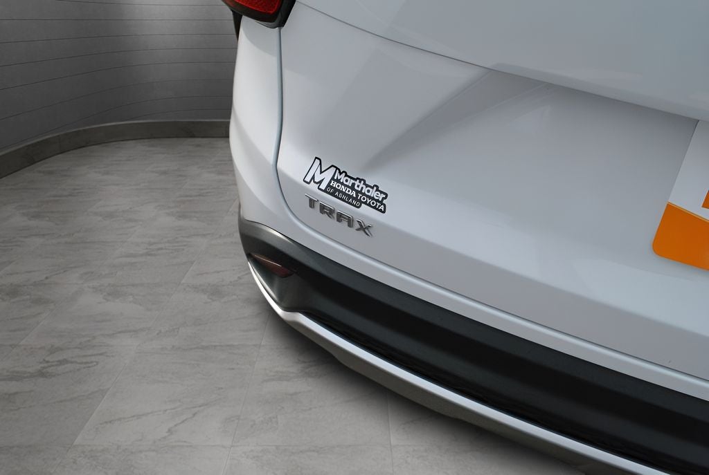 2025 Chevrolet Trax LT FWD