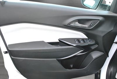 2025 Chevrolet Trax LT FWD
