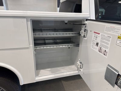 2025 GMC Sierra 3500 HD Chassis Cab Pro