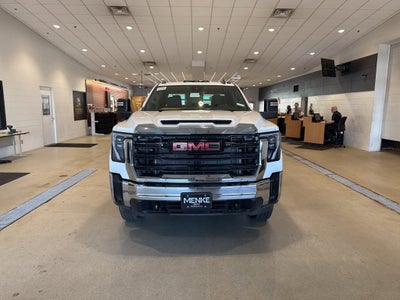 2025 GMC Sierra 3500 HD Chassis Cab Pro