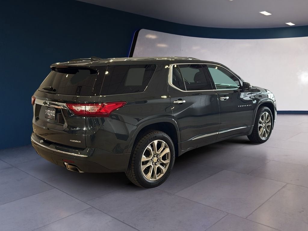 2021 Chevrolet Traverse Premier