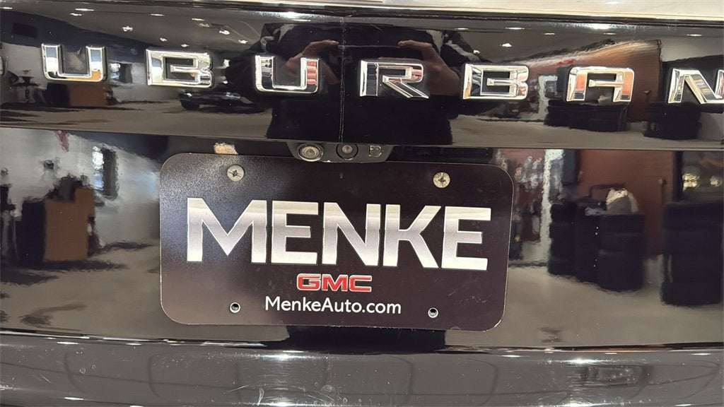 2022 Chevrolet Suburban High Country