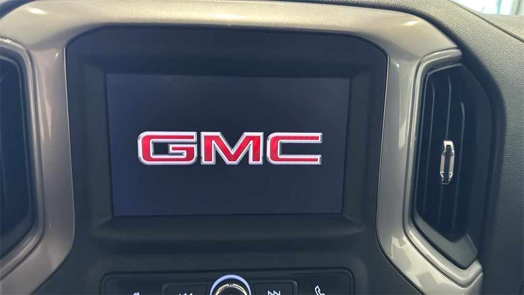 2024 GMC Sierra 2500 HD Pro