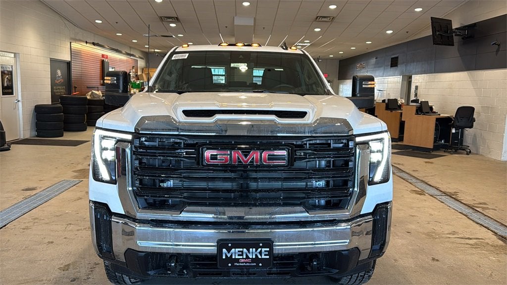 2026 GMC Sierra 3500 HD Pro