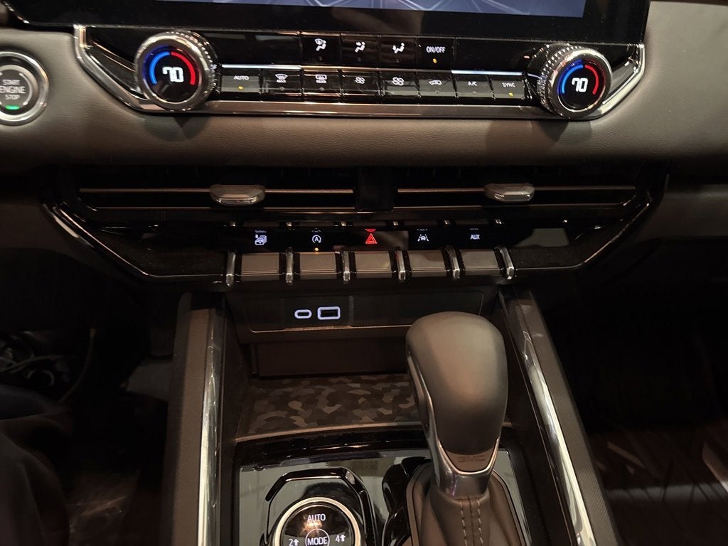 2025 GMC Canyon Elevation