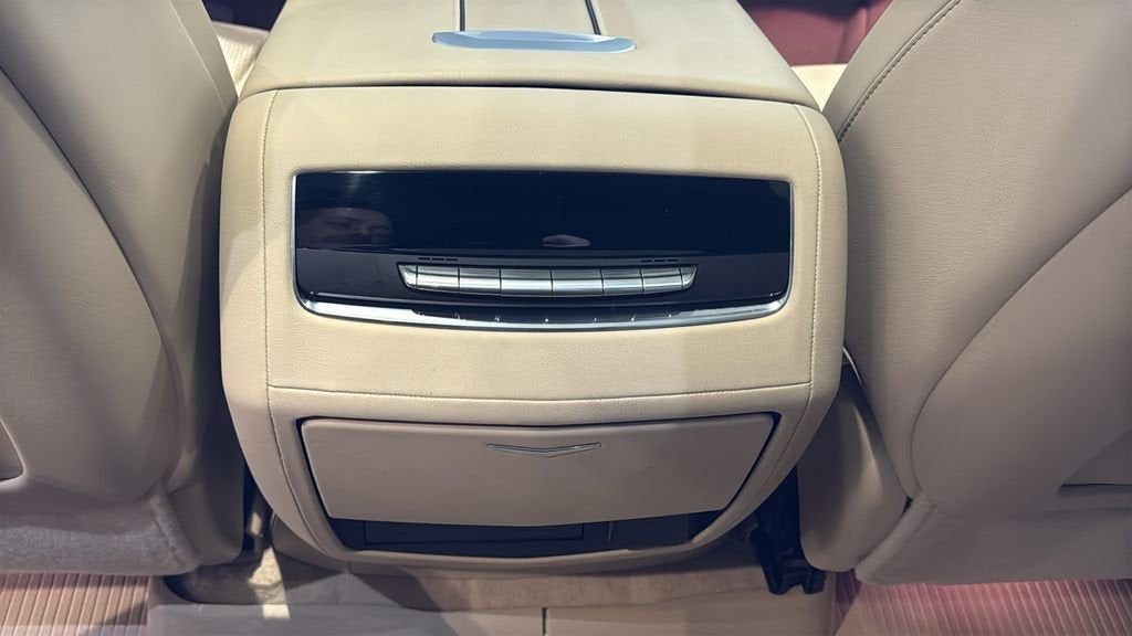 2023 Cadillac Escalade ESV Premium Luxury