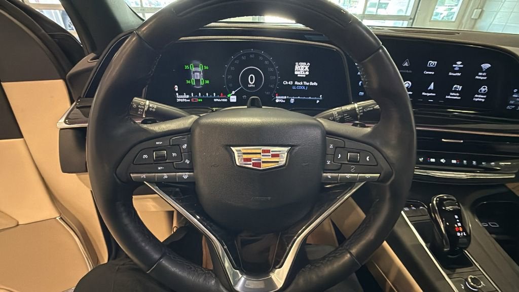 2023 Cadillac Escalade ESV Premium Luxury