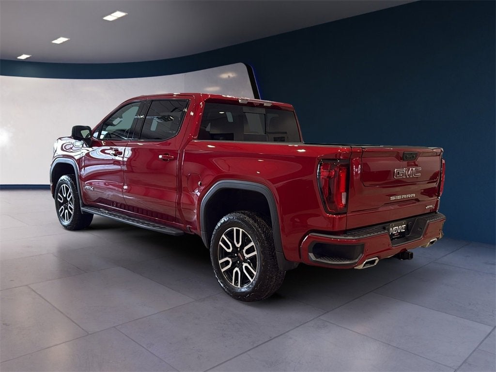 2025 GMC Sierra 1500 AT4