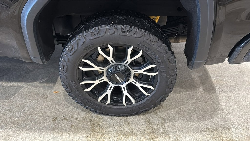2024 GMC Sierra 1500 AT4X