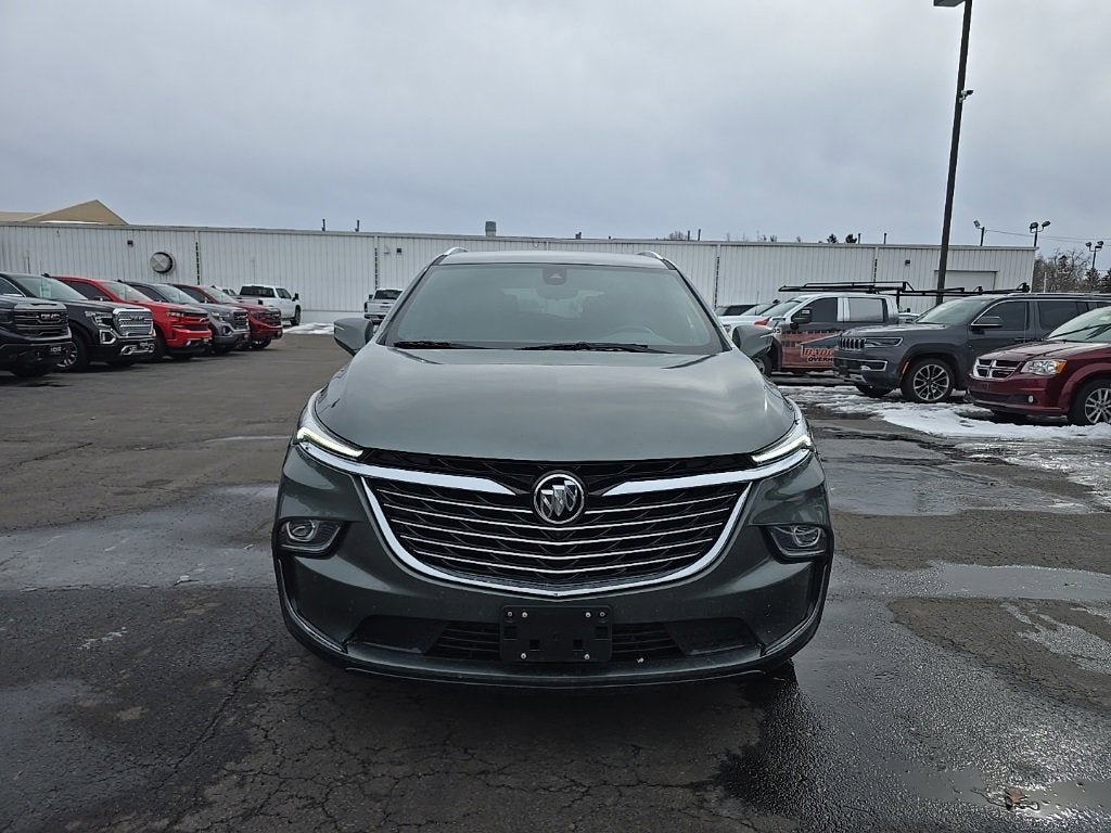 2023 Buick Enclave Essence
