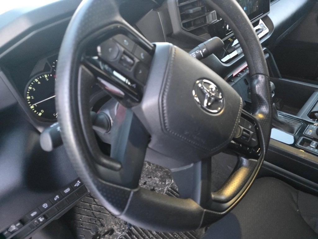 2024 Toyota Tundra 4WD SR5