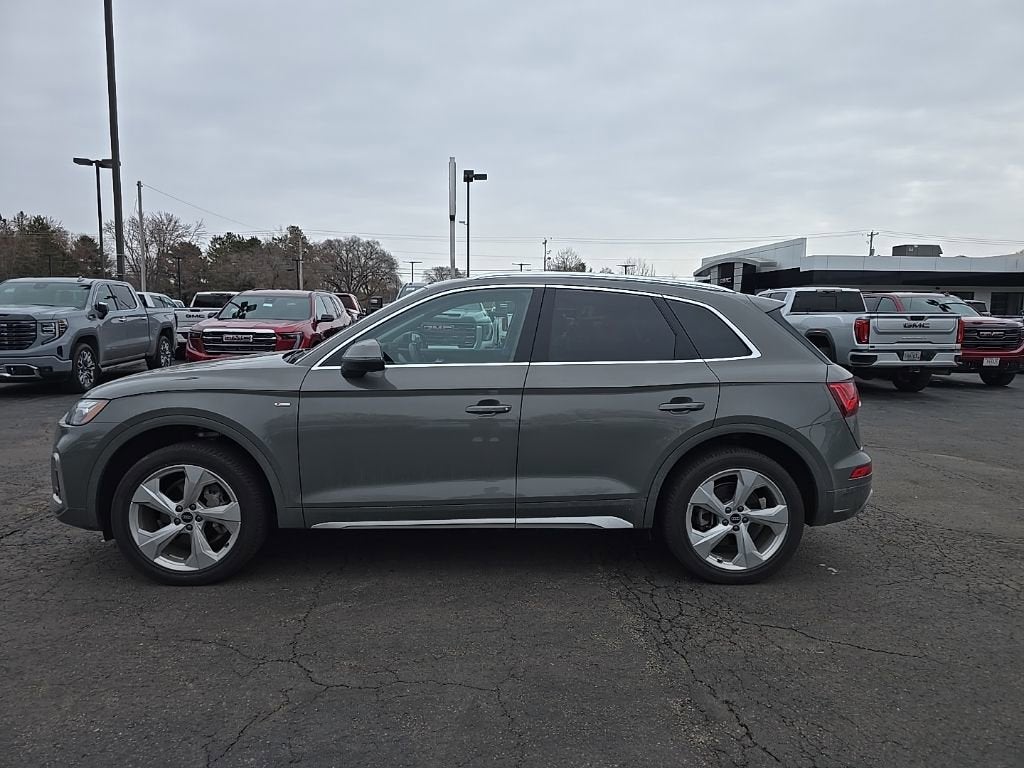 2023 Audi Q5 S line Premium Plus