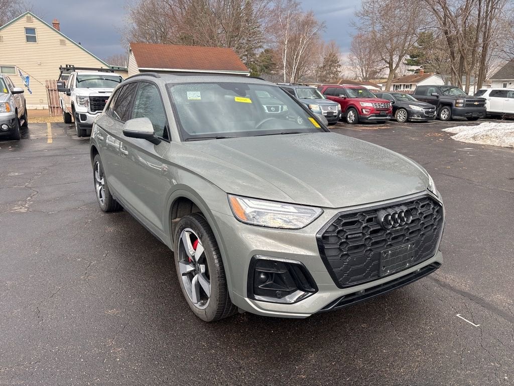 2024 Audi Q5 S line Premium Plus
