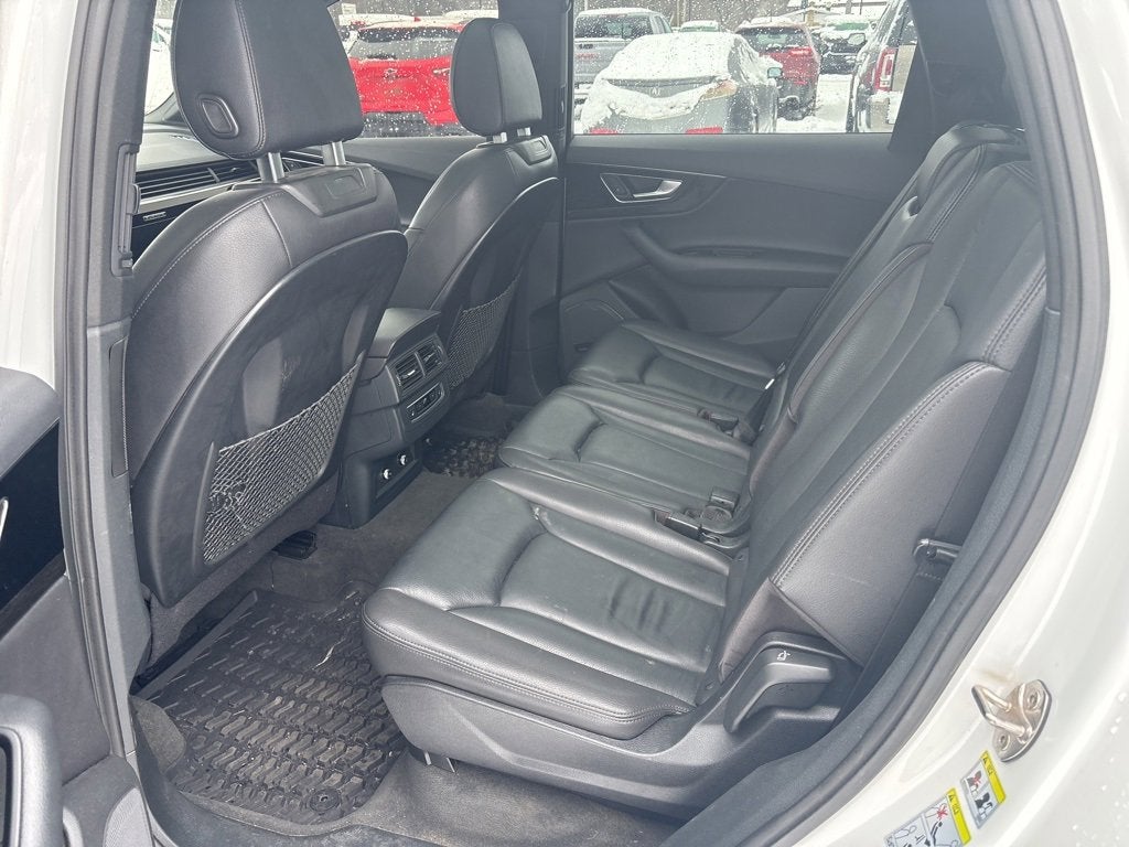 2019 Audi Q7 Premium Plus