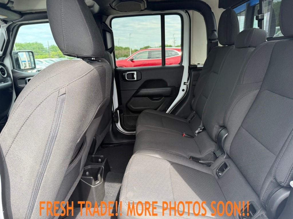 2023 Jeep Gladiator Overland