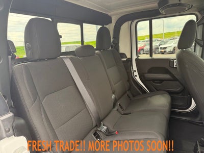 2023 Jeep Gladiator Overland