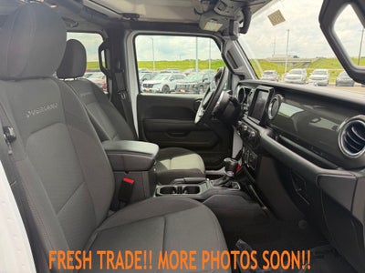 2023 Jeep Gladiator Overland
