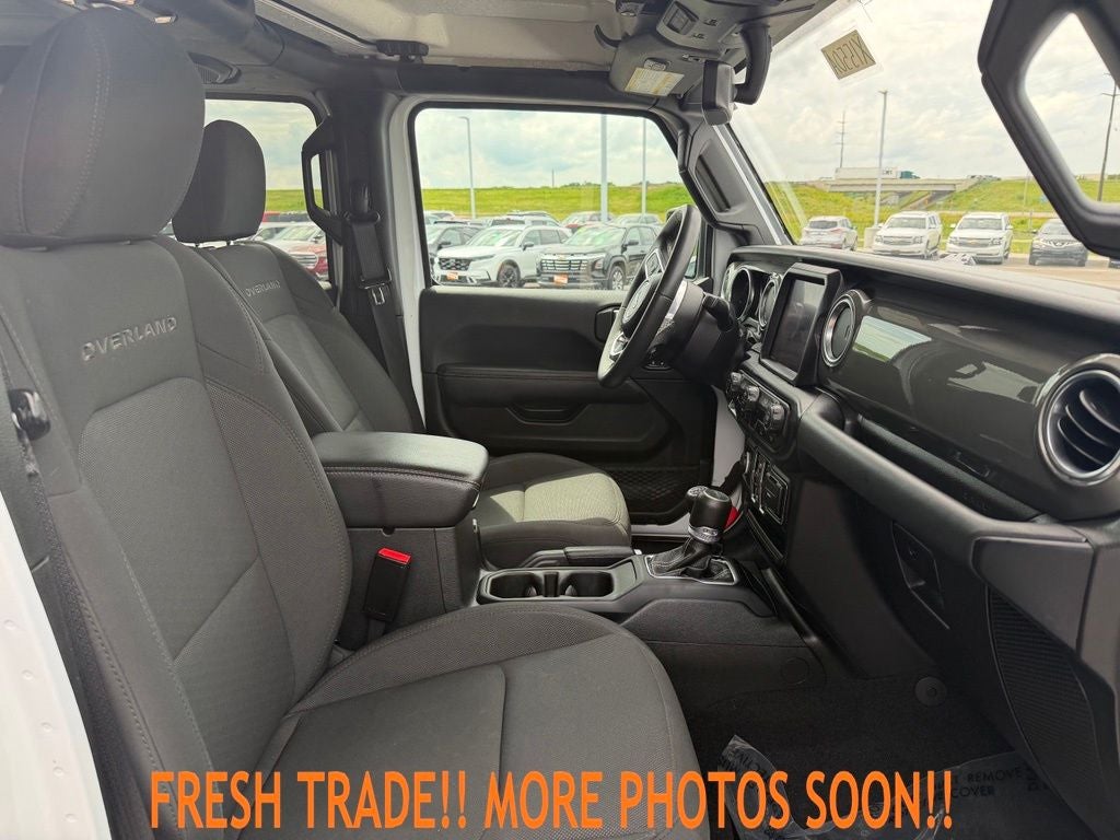 2023 Jeep Gladiator Overland