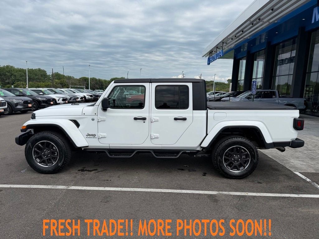 2023 Jeep Gladiator Overland