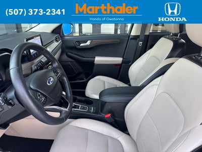 2020 Ford Escape Titanium