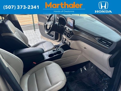 2020 Ford Escape Titanium