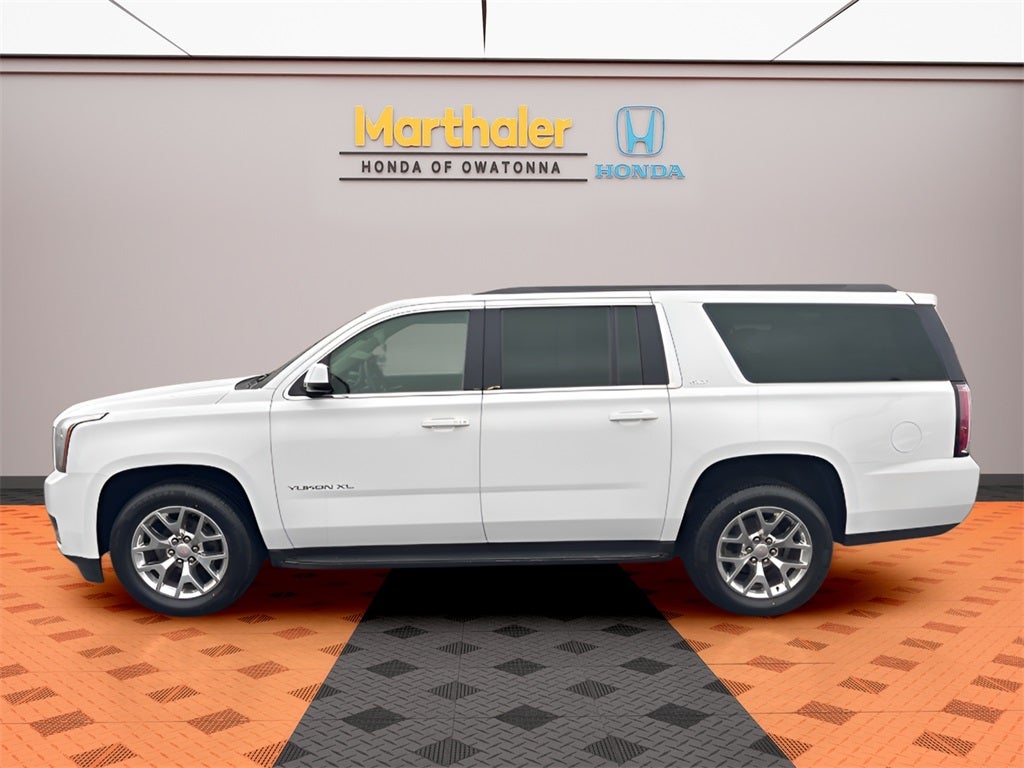 2017 GMC Yukon XL SLT
