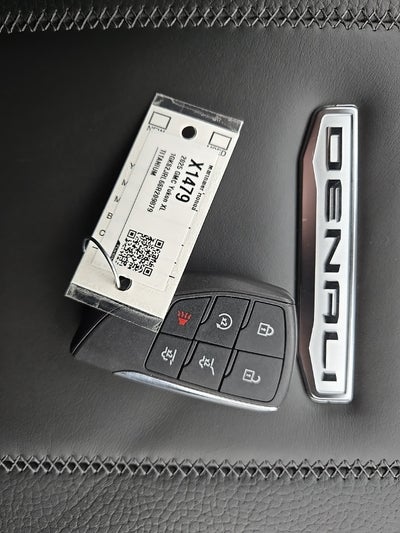 2025 GMC Yukon XL Denali