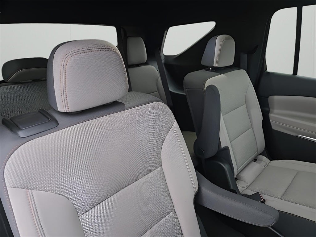 2025 Chevrolet Traverse LT 2LT