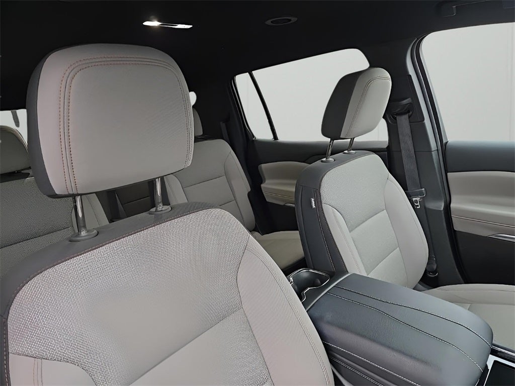 2025 Chevrolet Traverse LT 2LT