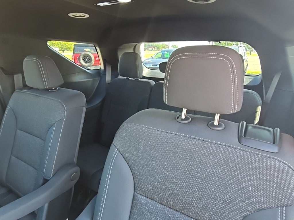 2025 Chevrolet Traverse LT 2LT