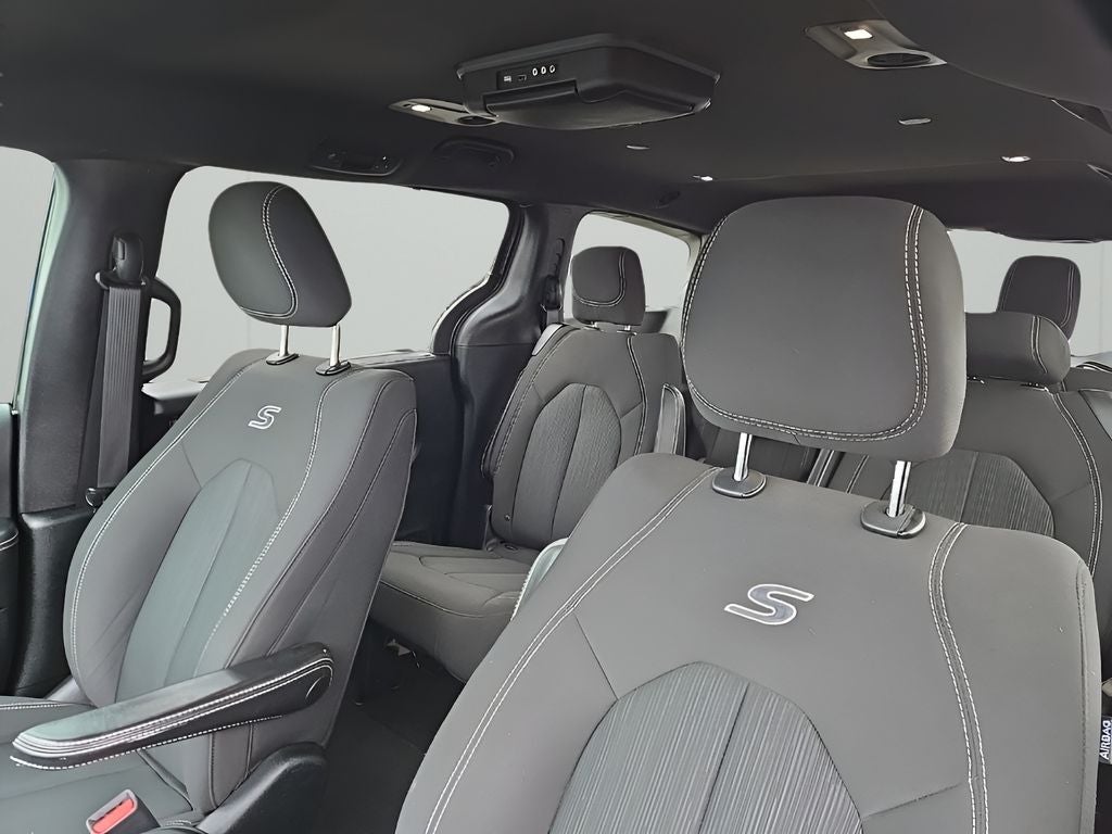 2018 Chrysler Pacifica Touring Plus