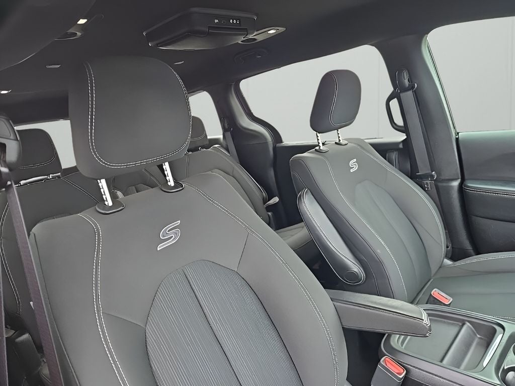 2018 Chrysler Pacifica Touring Plus