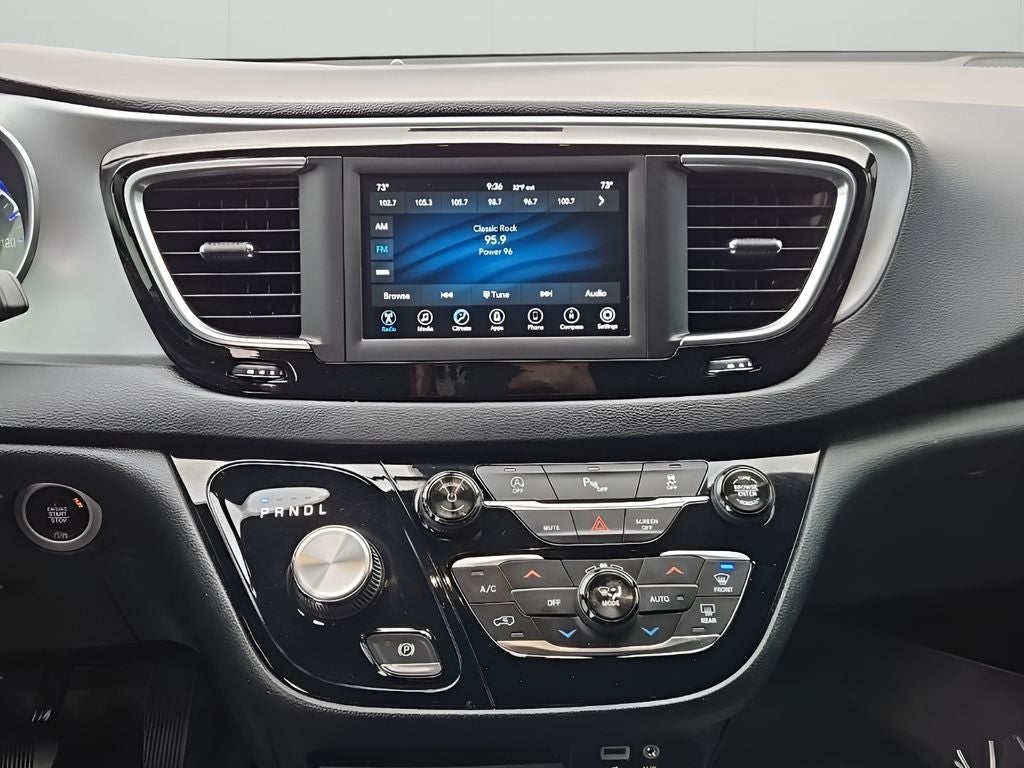 2018 Chrysler Pacifica Touring Plus