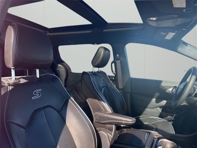 2025 Chrysler Pacifica Limited