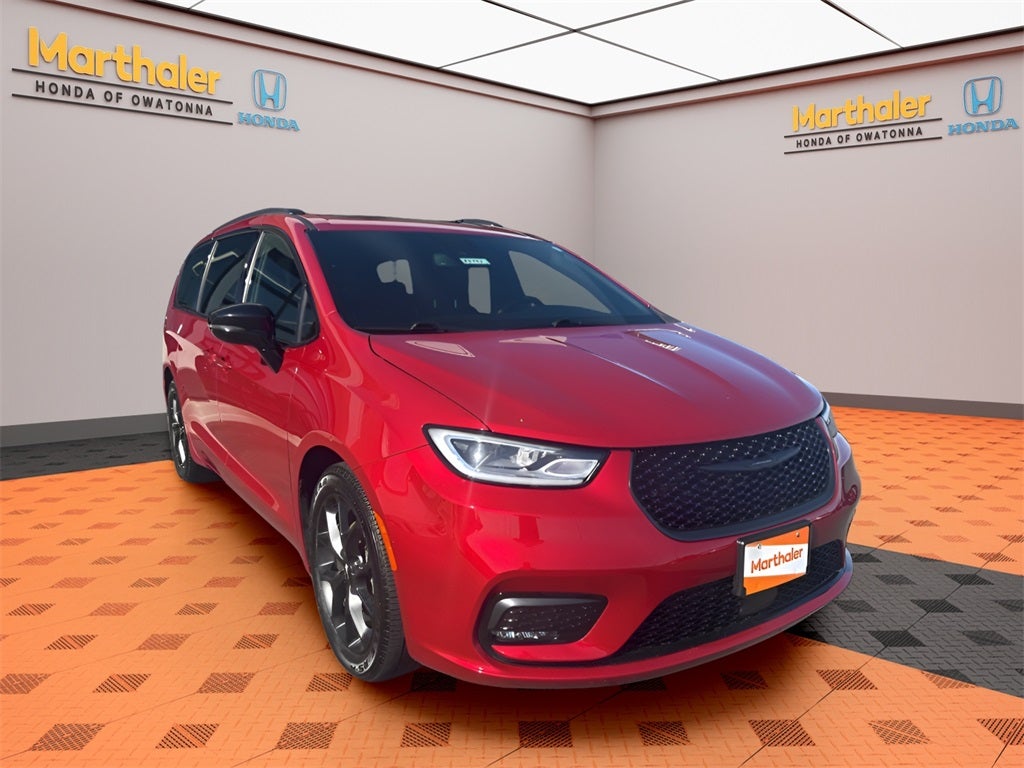 2025 Chrysler Pacifica Limited