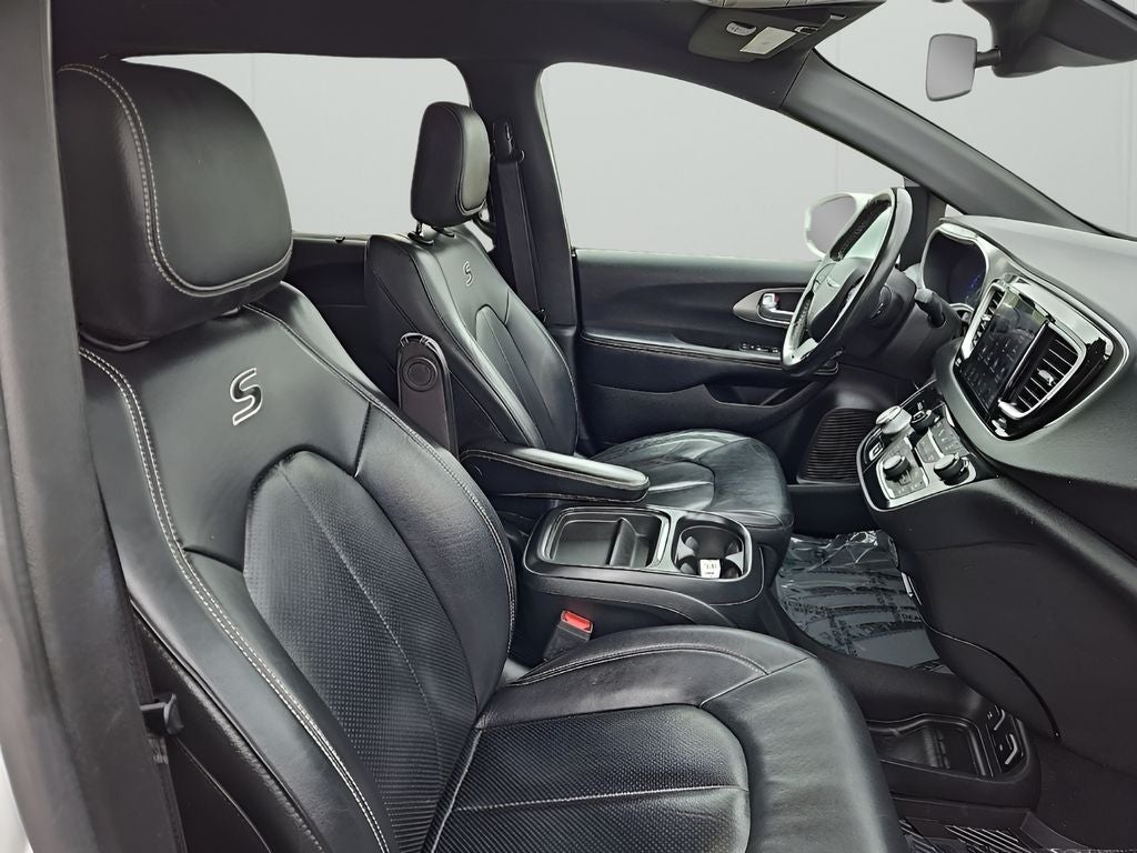 2020 Chrysler Pacifica Launch Edition