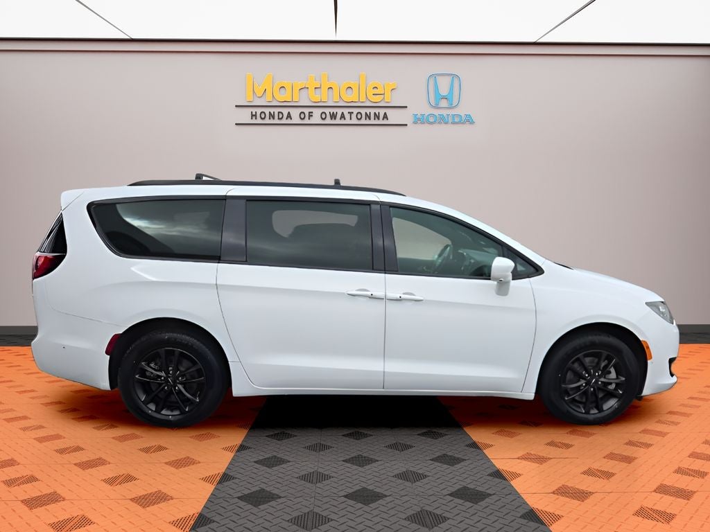 2020 Chrysler Pacifica Launch Edition