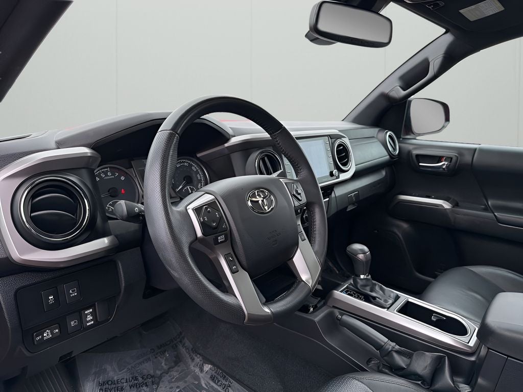 2022 Toyota Tacoma Limited V6