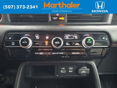 2023 Honda Pilot TrailSport