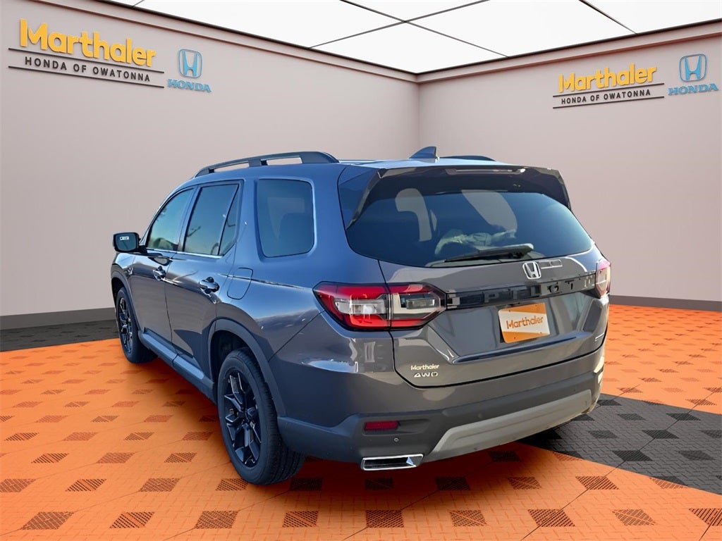 2025 Honda Pilot Touring