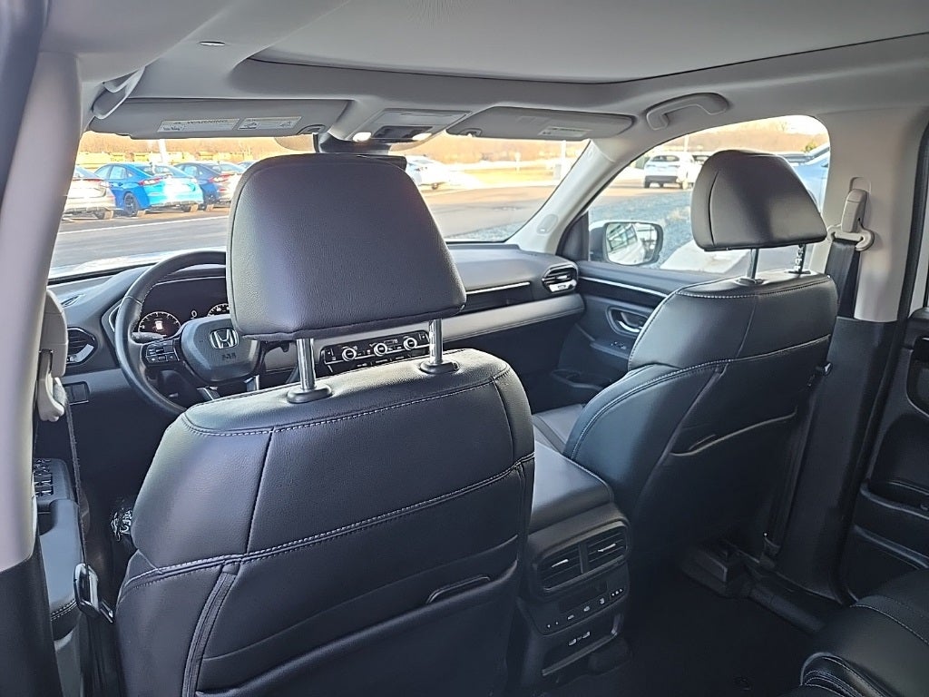 2023 Honda Pilot Touring