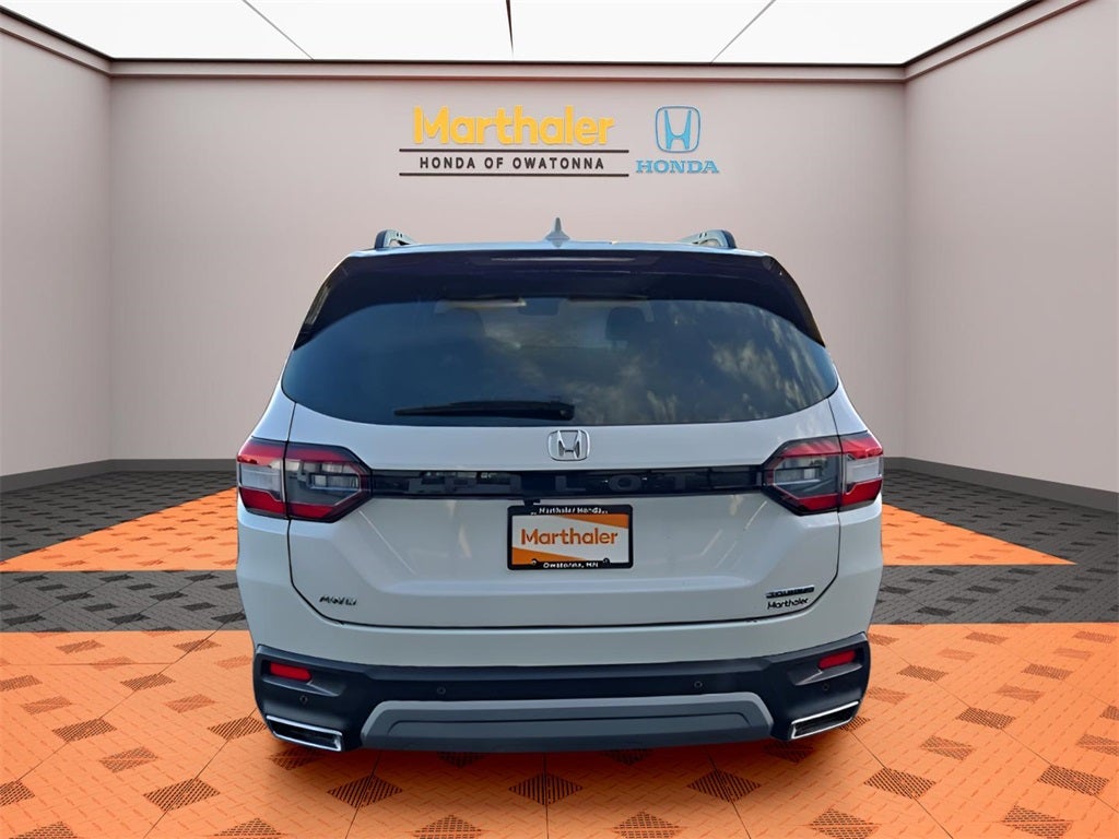 2023 Honda Pilot Touring