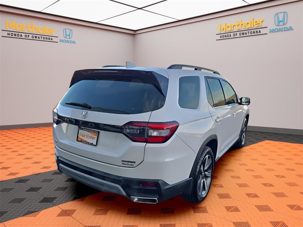2023 Honda Pilot Touring