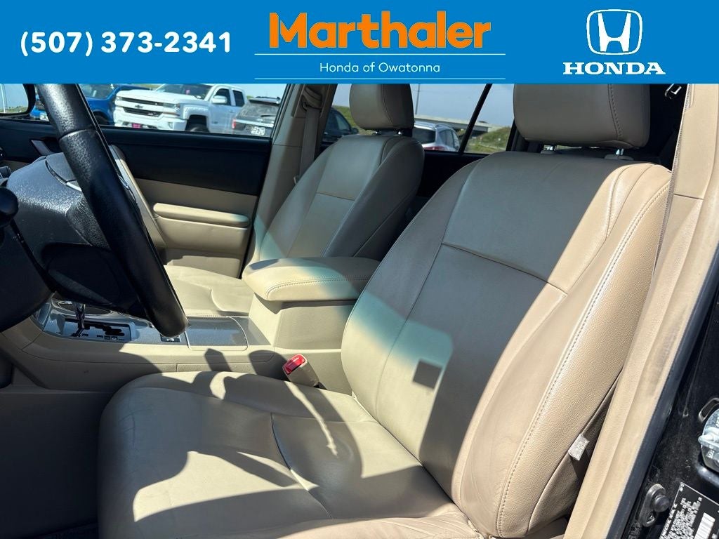 2013 Toyota Highlander SE