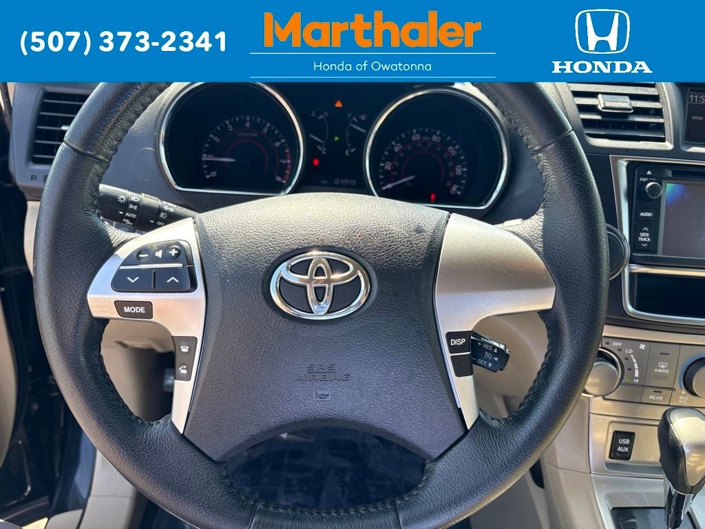2013 Toyota Highlander SE
