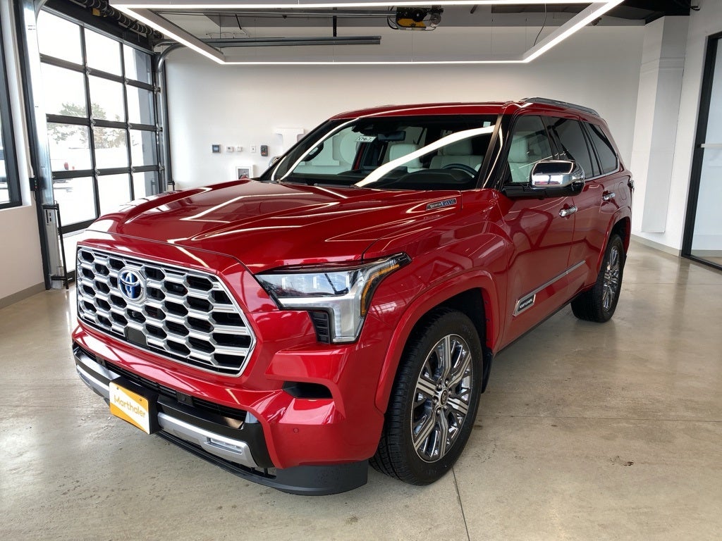 2023 Toyota Sequoia SR5