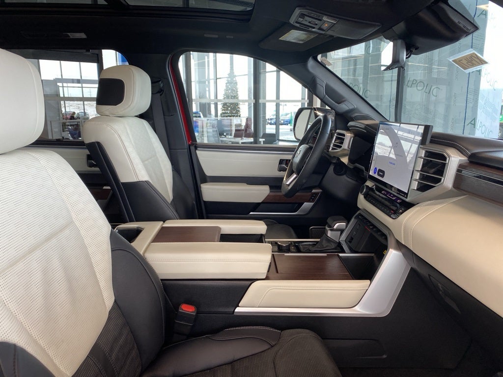 2023 Toyota Sequoia SR5