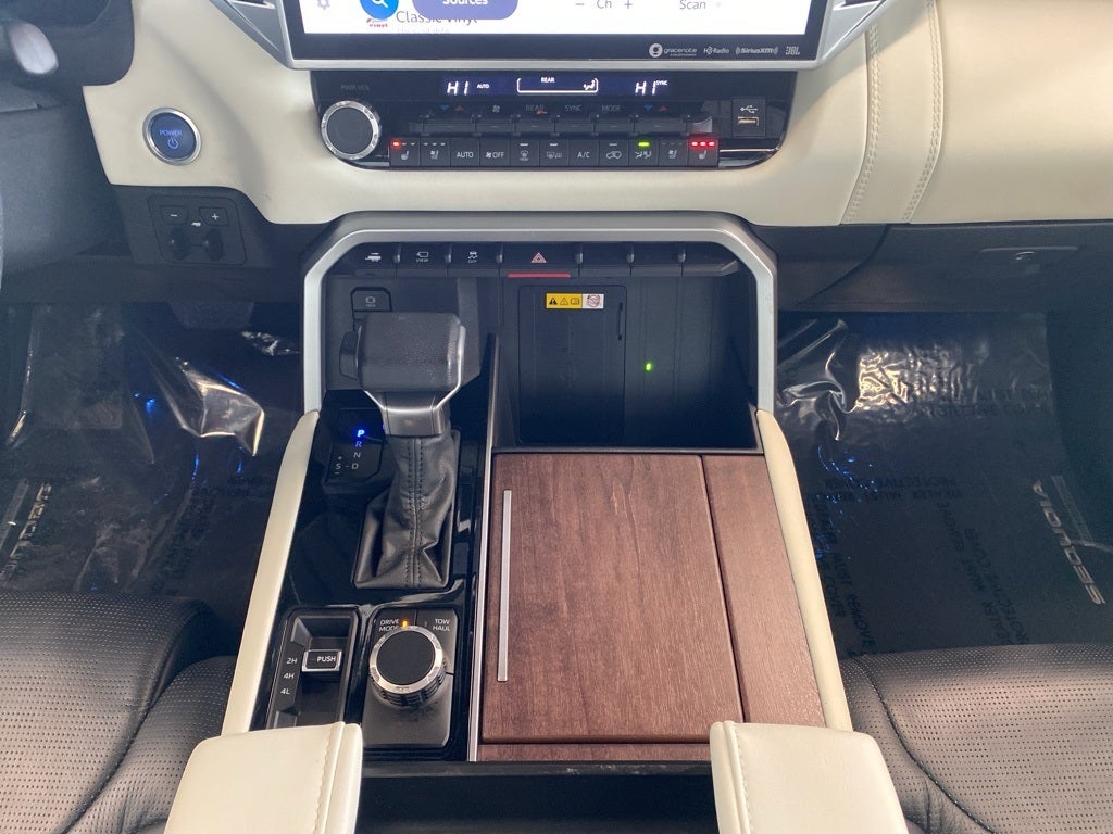 2023 Toyota Sequoia SR5