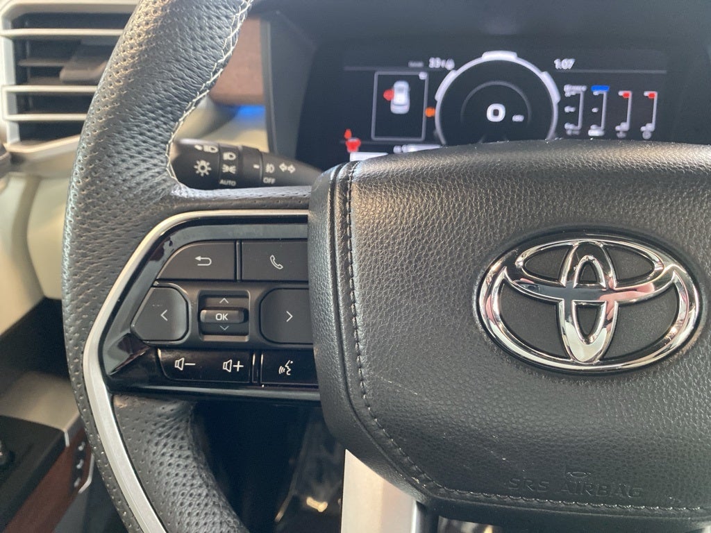 2023 Toyota Sequoia SR5