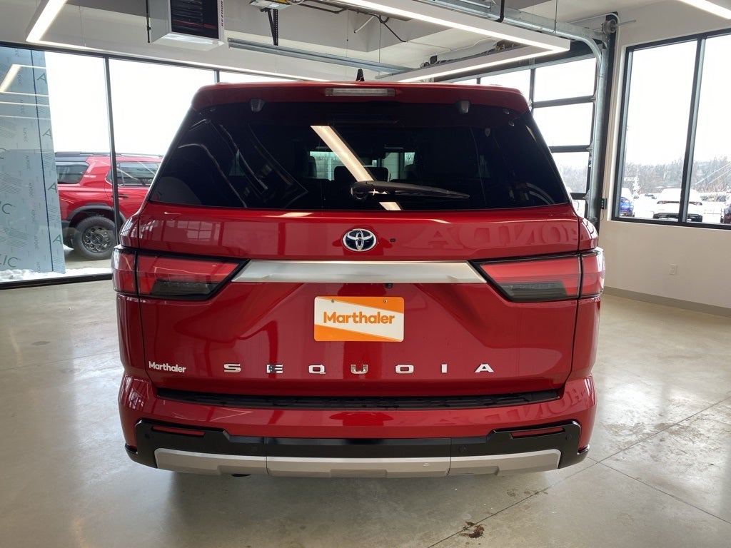 2023 Toyota Sequoia SR5